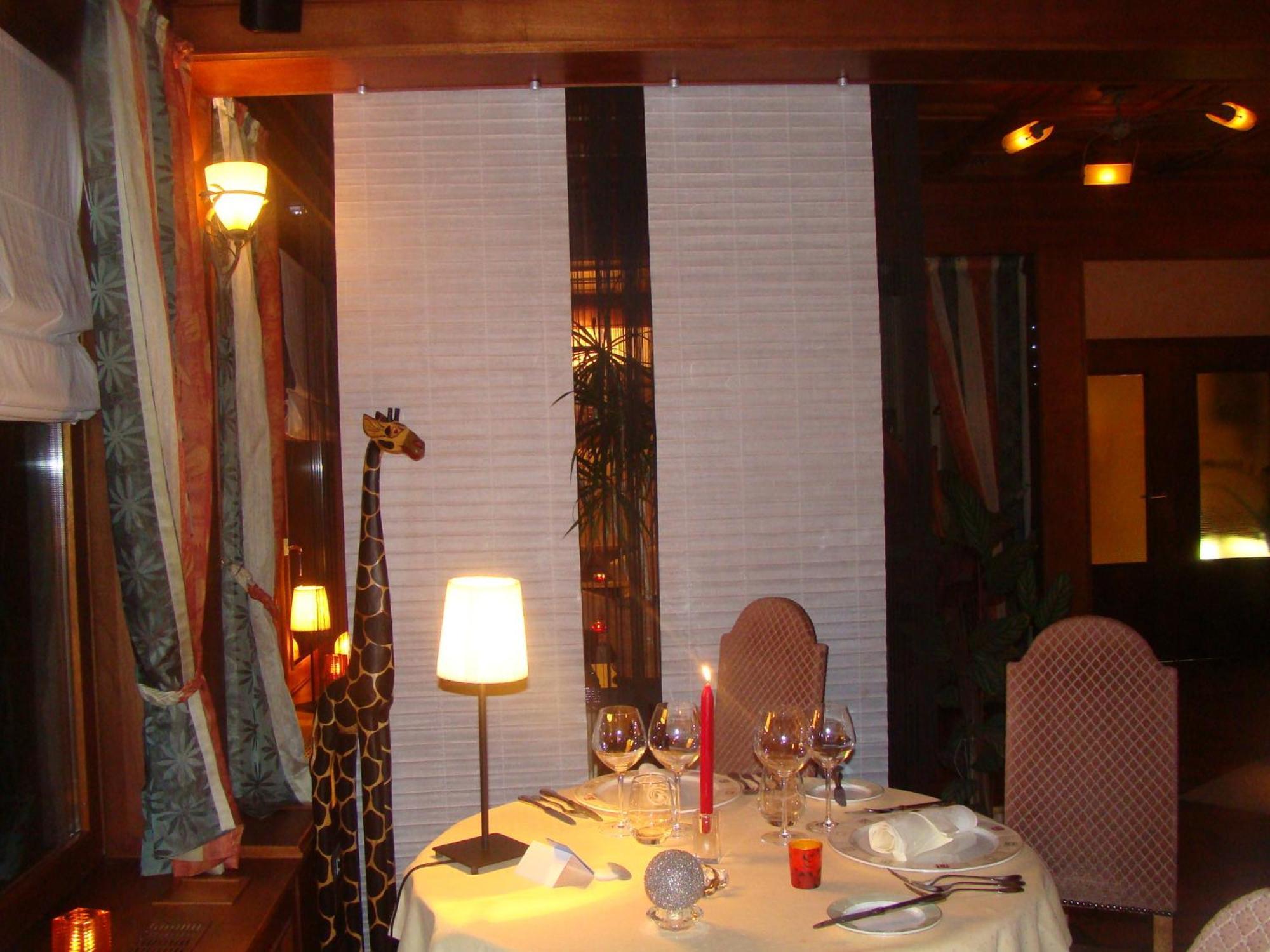 Hotel Restaurant N 4 Martelange Exteriér fotografie